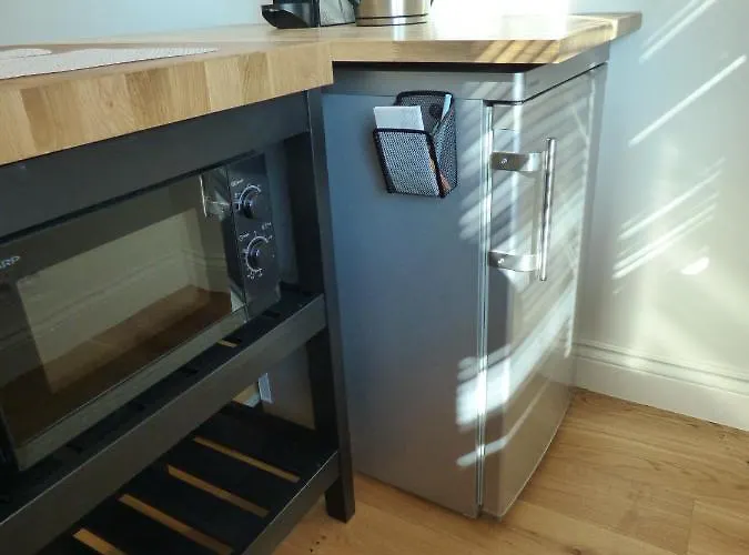 Swietojanska Apartment *